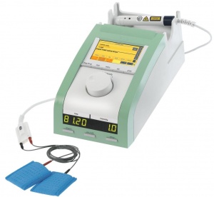 Аппарат для комбинированной терапии (электротерапии с расширенным набором токов 2-канала, лазерной терапии 1-канал) с цветным сенсорным экраном 4,3 дюймов